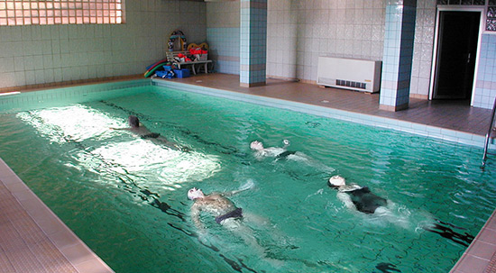 Schwimmschule